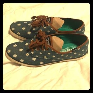 Aztec print Keds